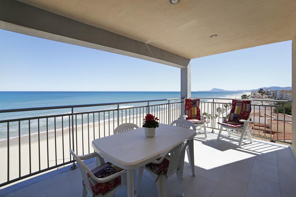 Apartamento frente al mar Bellreguard Esterno foto